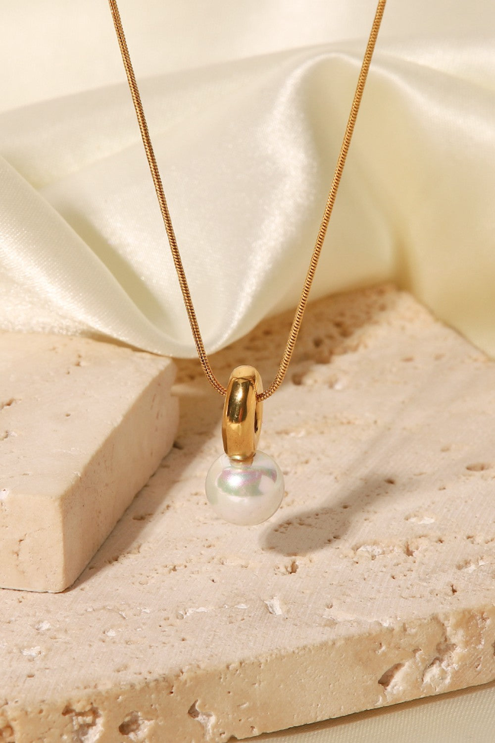 Freshwater Pearl Pendant 18K Gold-Plated Necklace